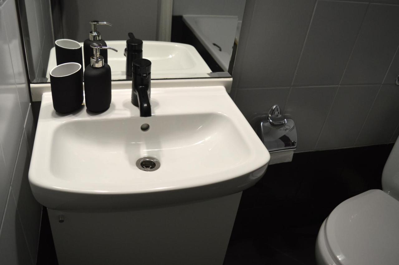 Ευρύχωρο Διαμέρισμα Στο Κέντρο Της Πόλης Касторія Екстер'єр фото
